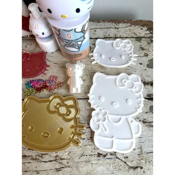 Hello Kitty Sanrio Mixed Bundle 3D Printed Plaques Mini Backpack - Picture 3 of 8